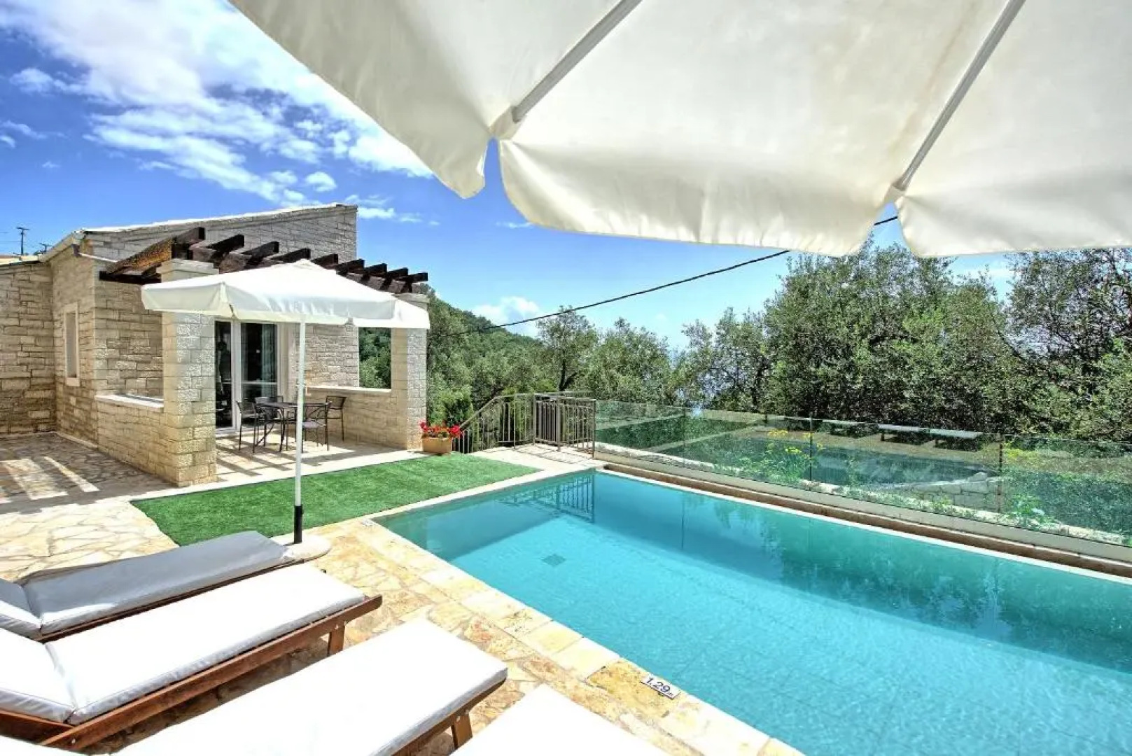 Villa Jacaranda by MediterraneanVillas