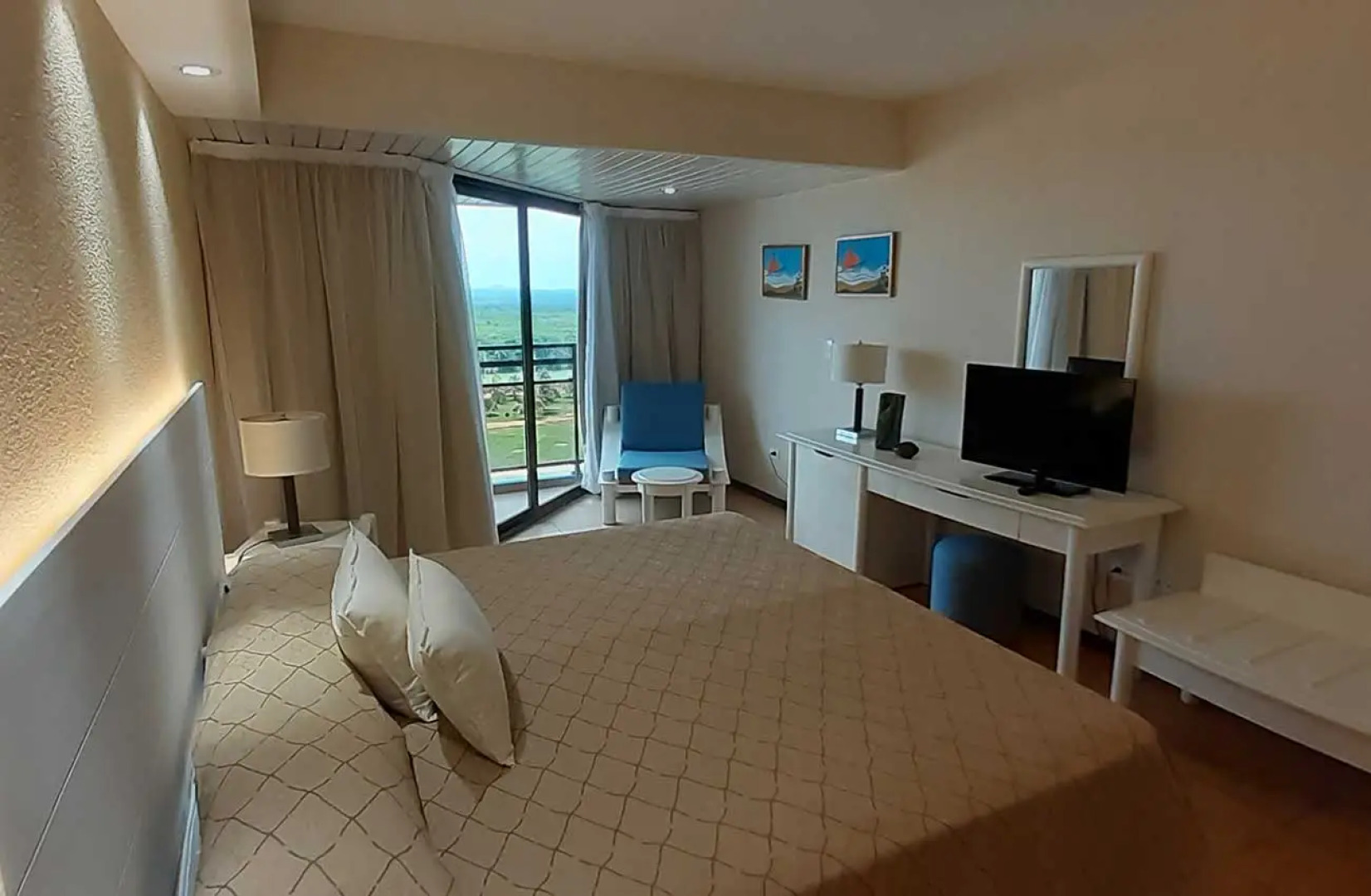 Bellevue Puntarena Playa Caleta