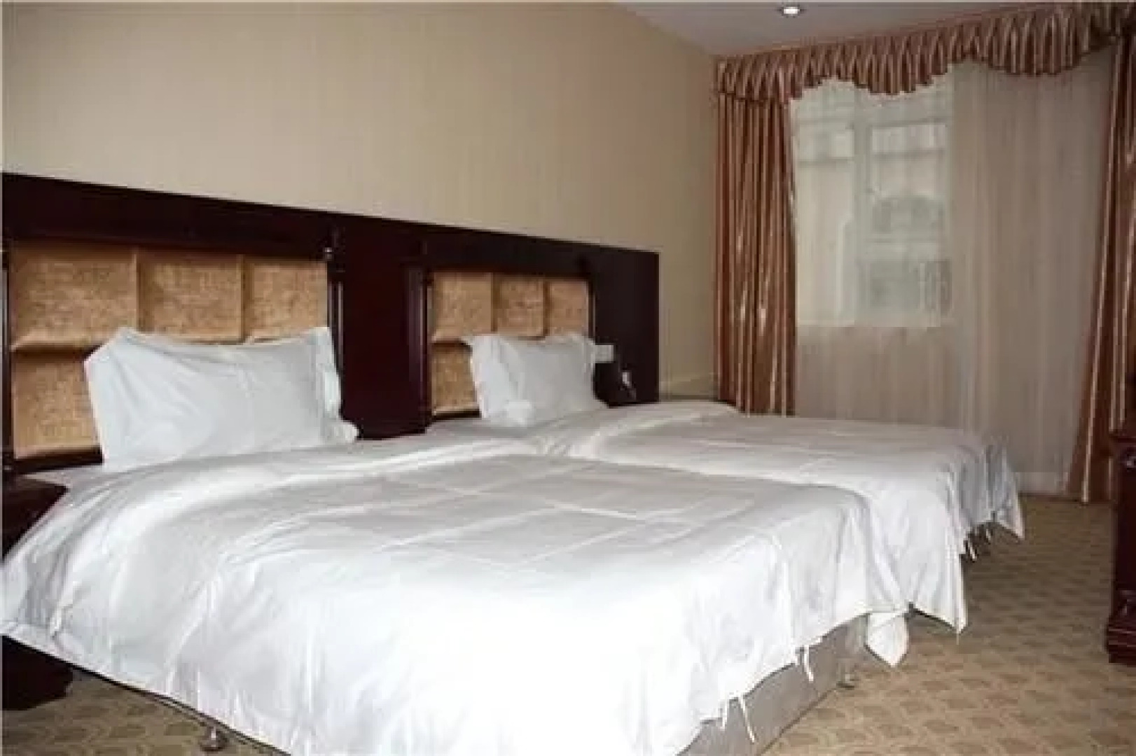 Zhongshan Hengtong Hotel