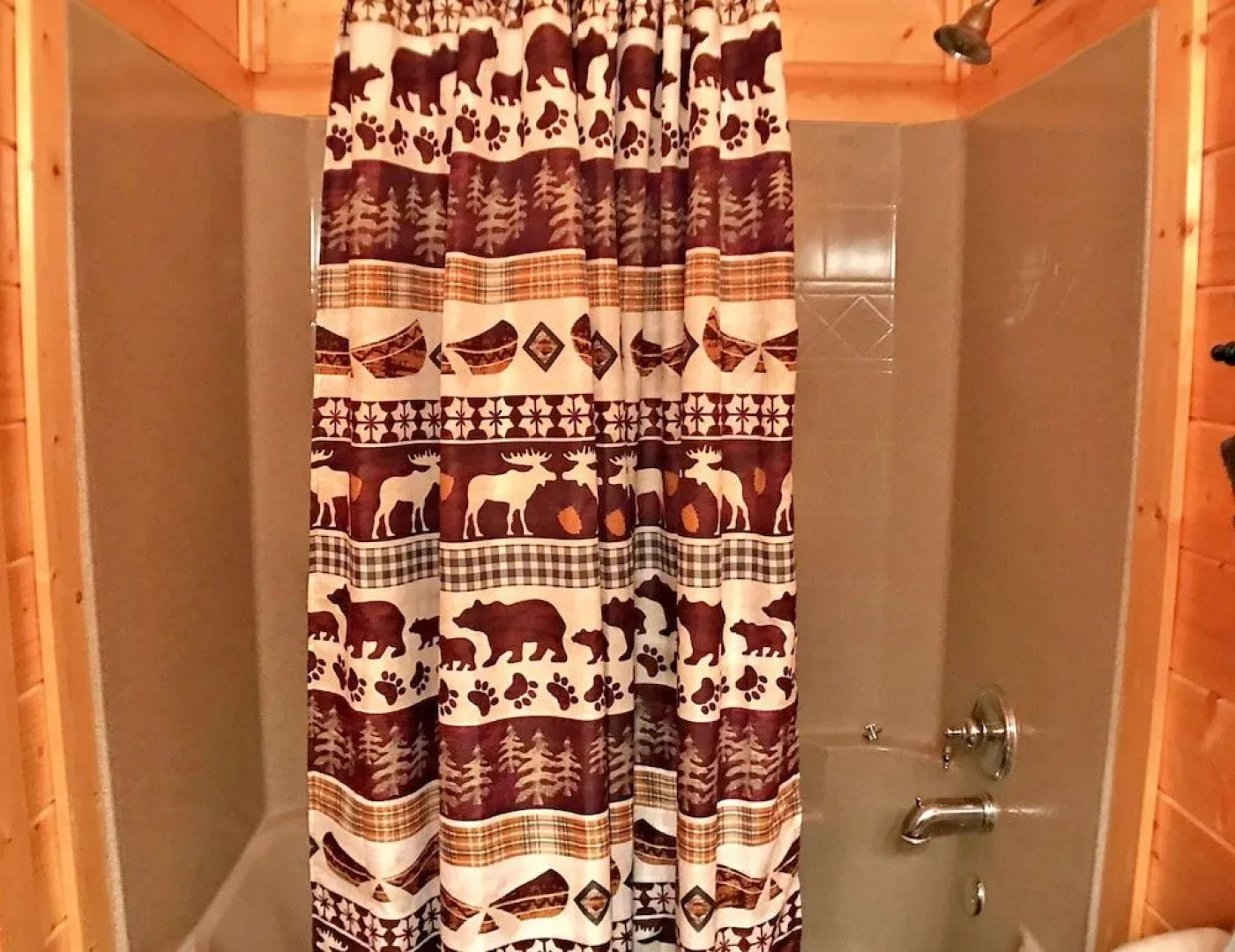 Extravagant View 3 Bedrooms 3 Bathrooms Cabin