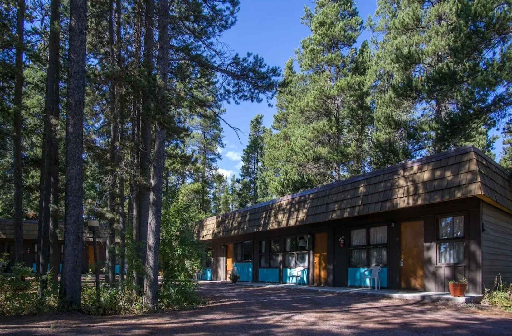 Mountain Pine Motel