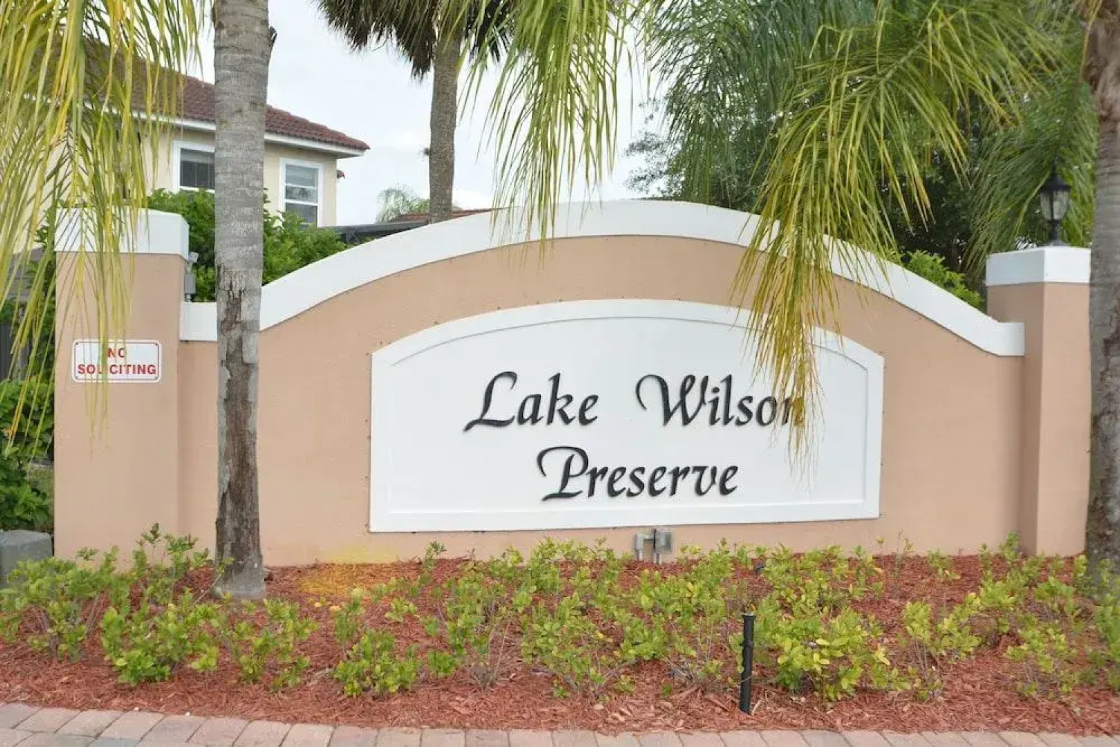 116MR-Dolphin Villa by RedAwning