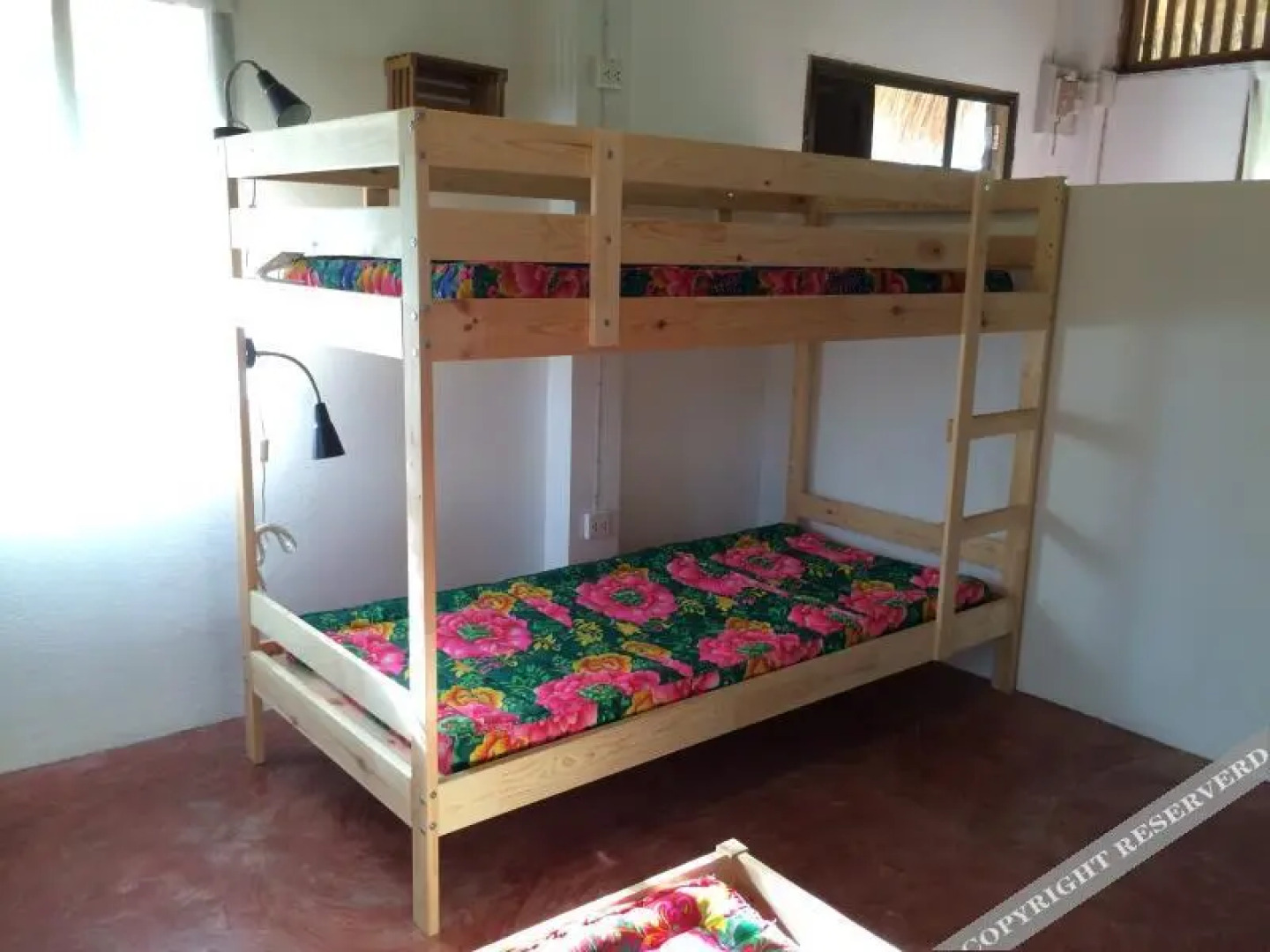 TongPun Escape Hostel