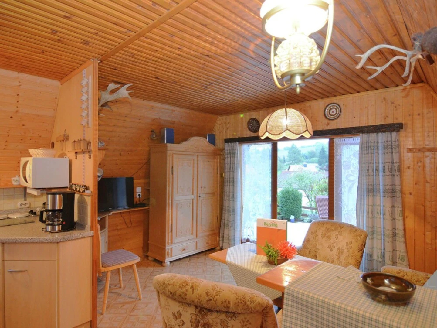 Luxurious Holiday Home With Patio, Terrace, Garden, Barbecue