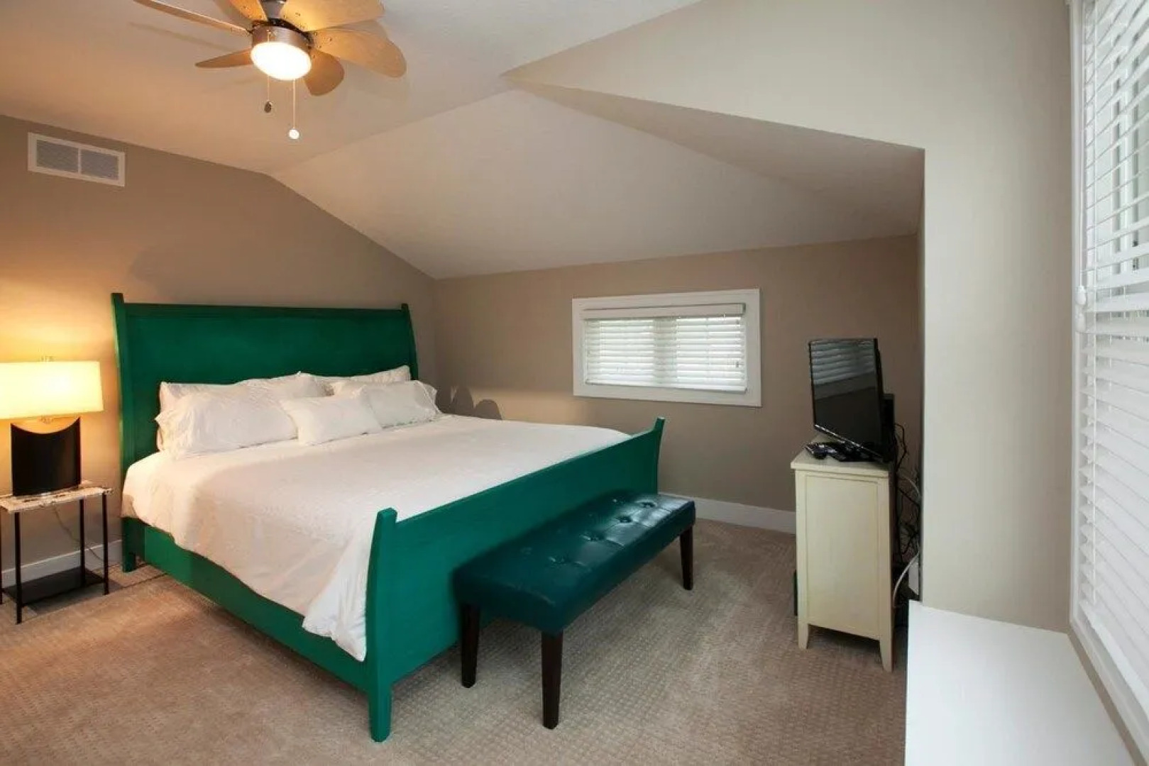 Swing Bridge Condo - Unit 10