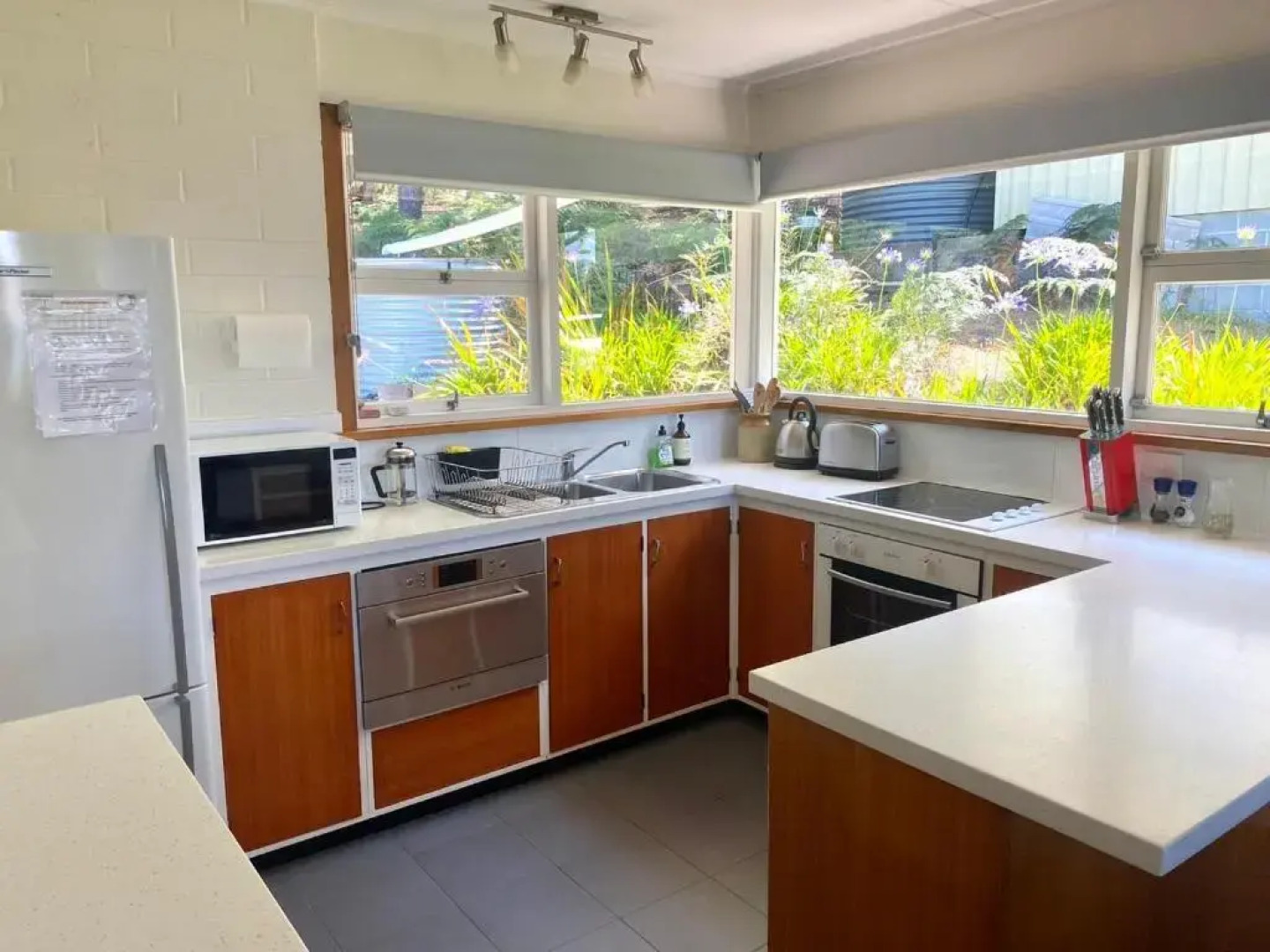 Coningham Beach House