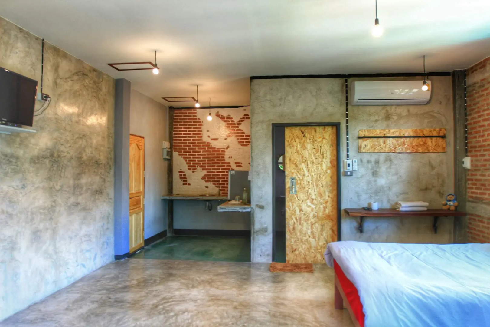 Above the Sea Guesthouse