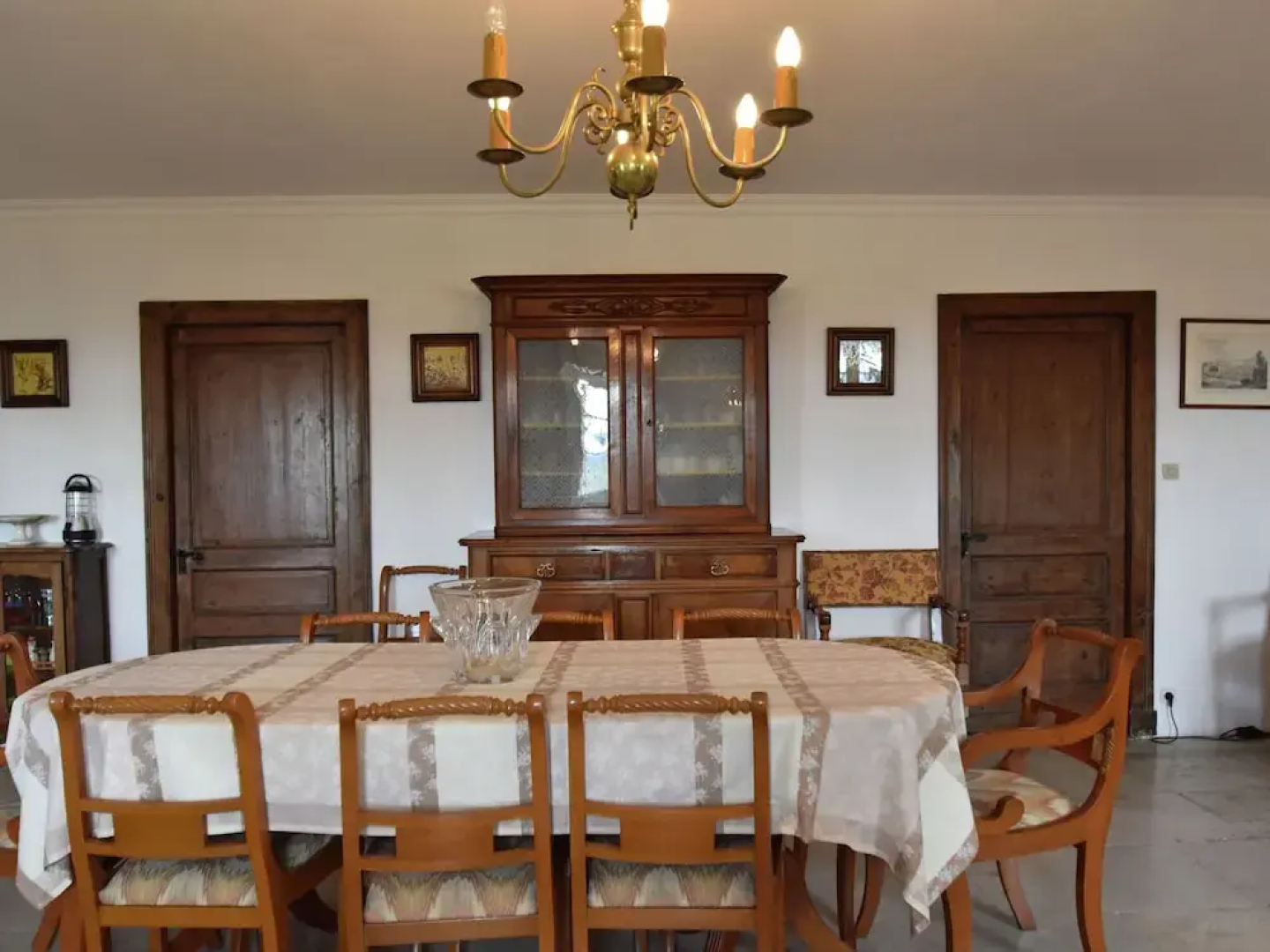 Magnificent Castle in Viols-le-fort With Swimming Pool