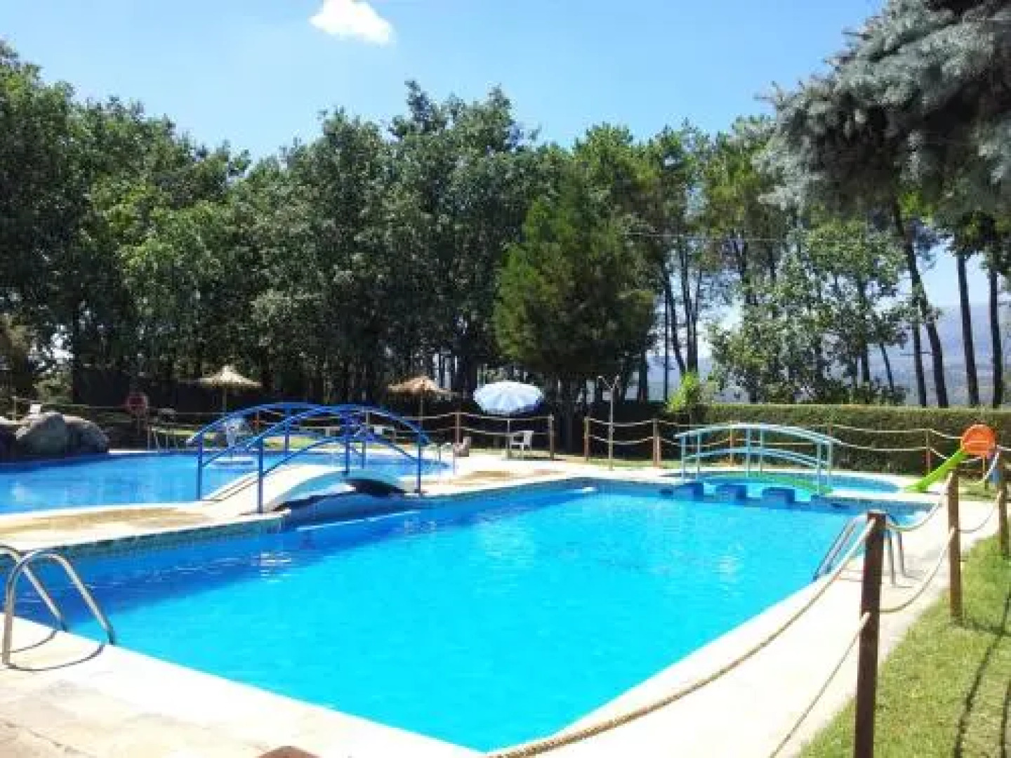 Cabañas Bungalows Camping La Vera