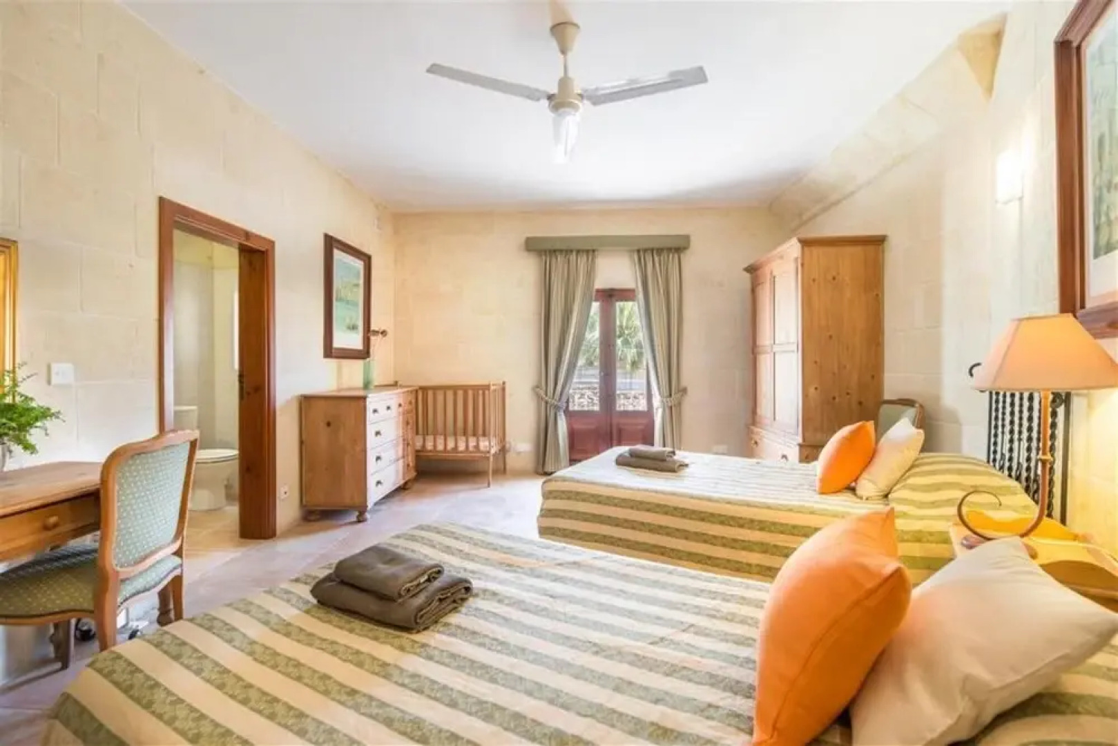 Ta Battista - Xewkija Holiday Home