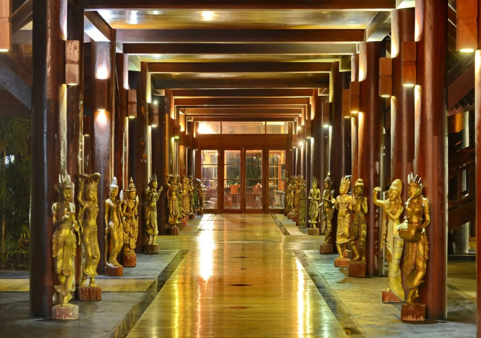 Aureum Palace Hotel & Resort Ngwe Saung