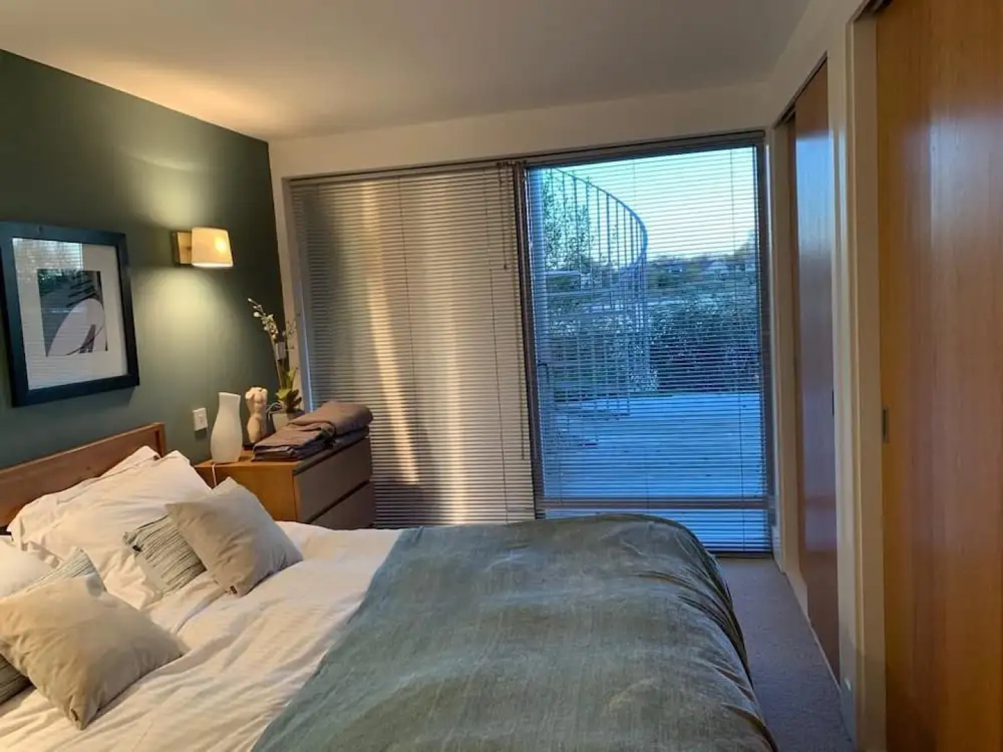 Chehondo - Clearwater: Luxury Lakeside Cottage