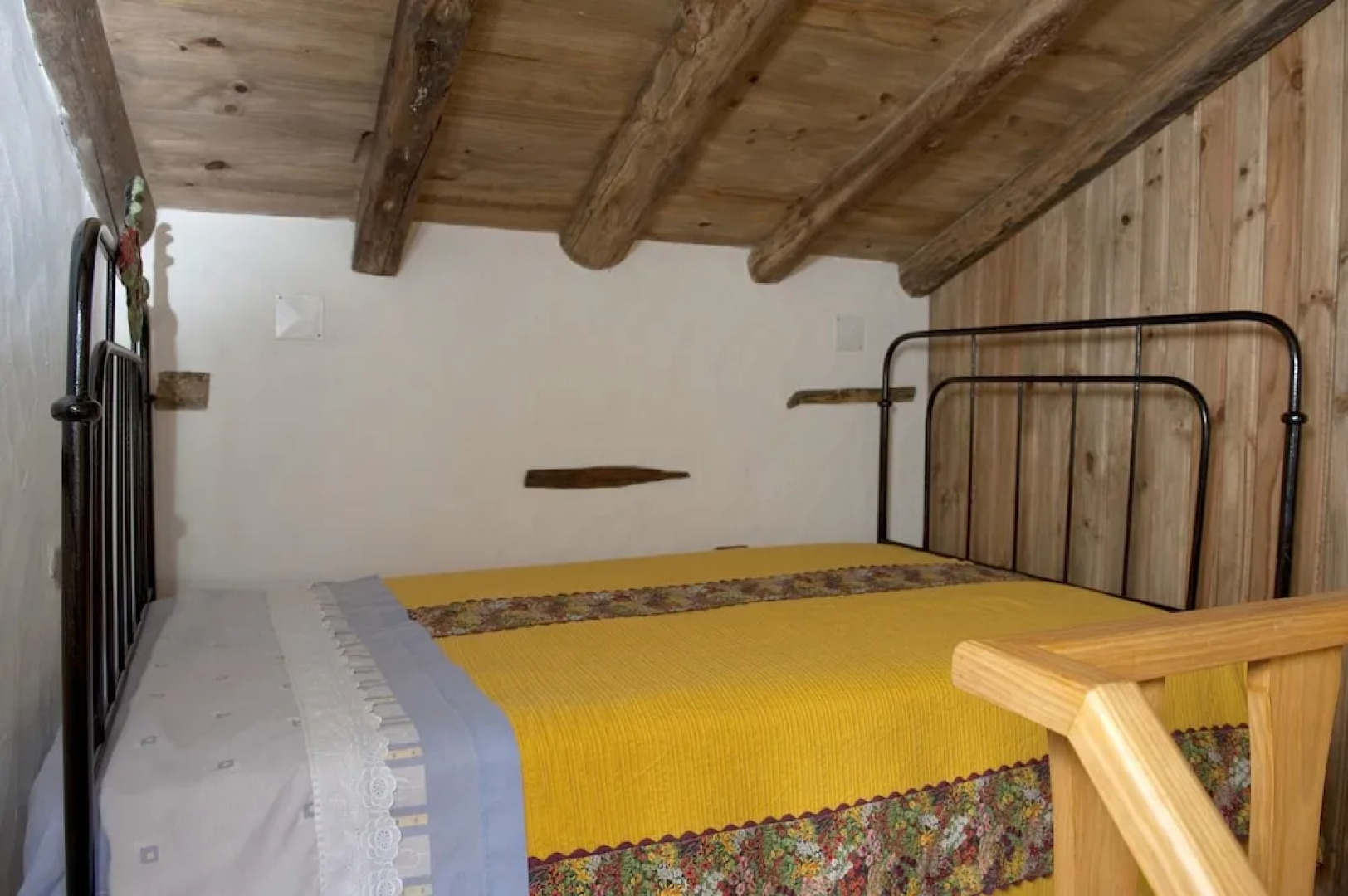 House With one Bedroom in Lousa, With Wonderful Mountain View and Furnished Terrace