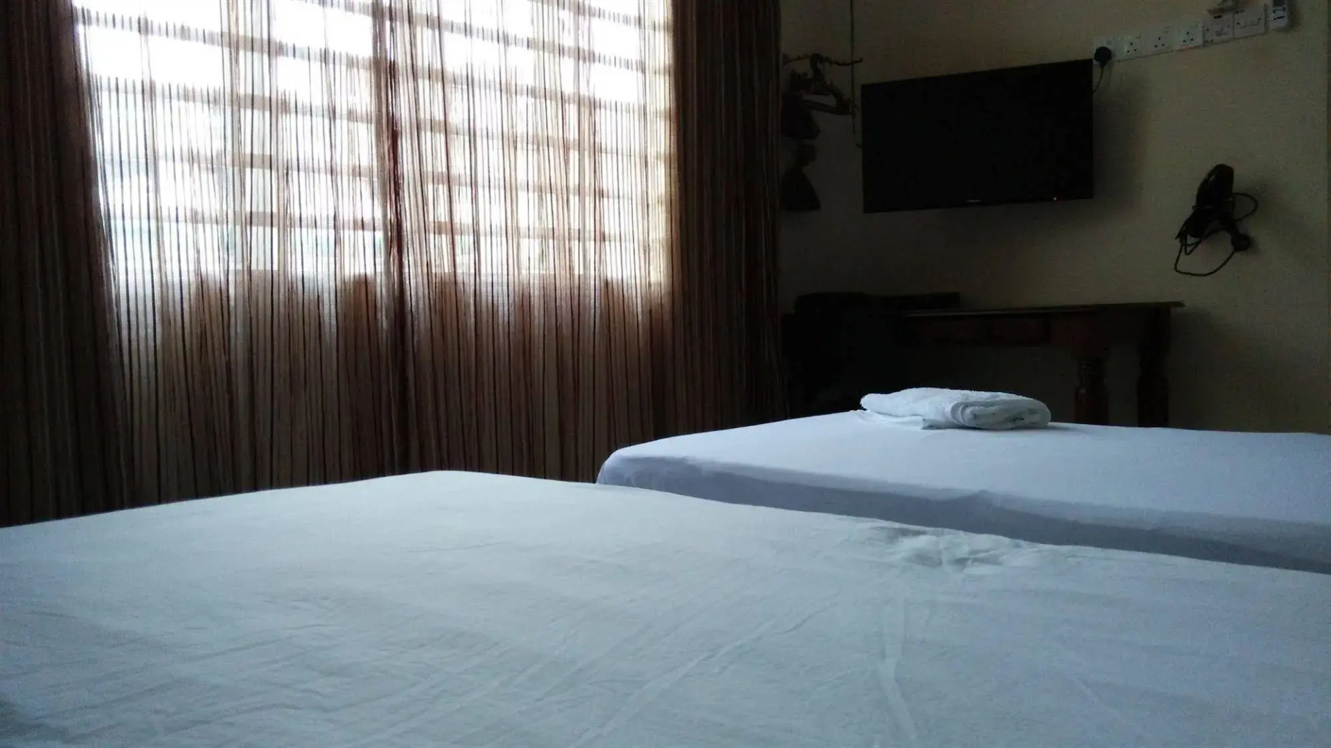 Bercham Vacation House