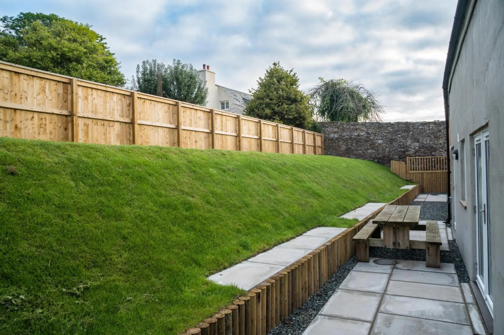 Brook Cottage - 6 Bedroom Cottage - Dale