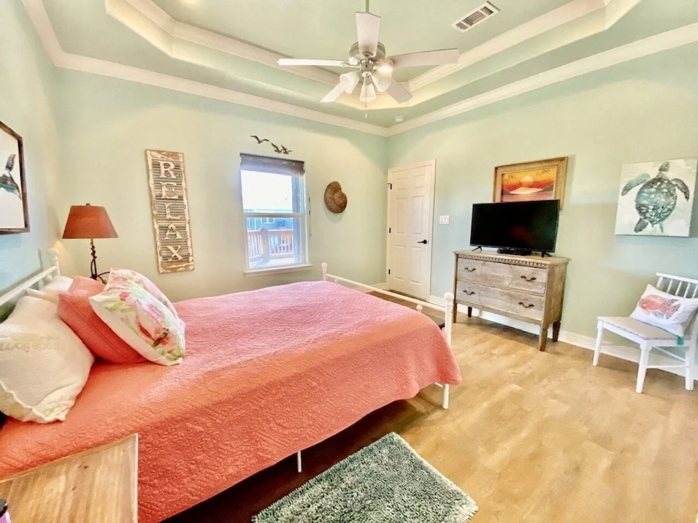 Sea Biscuits & Gravy - 3 Br Home