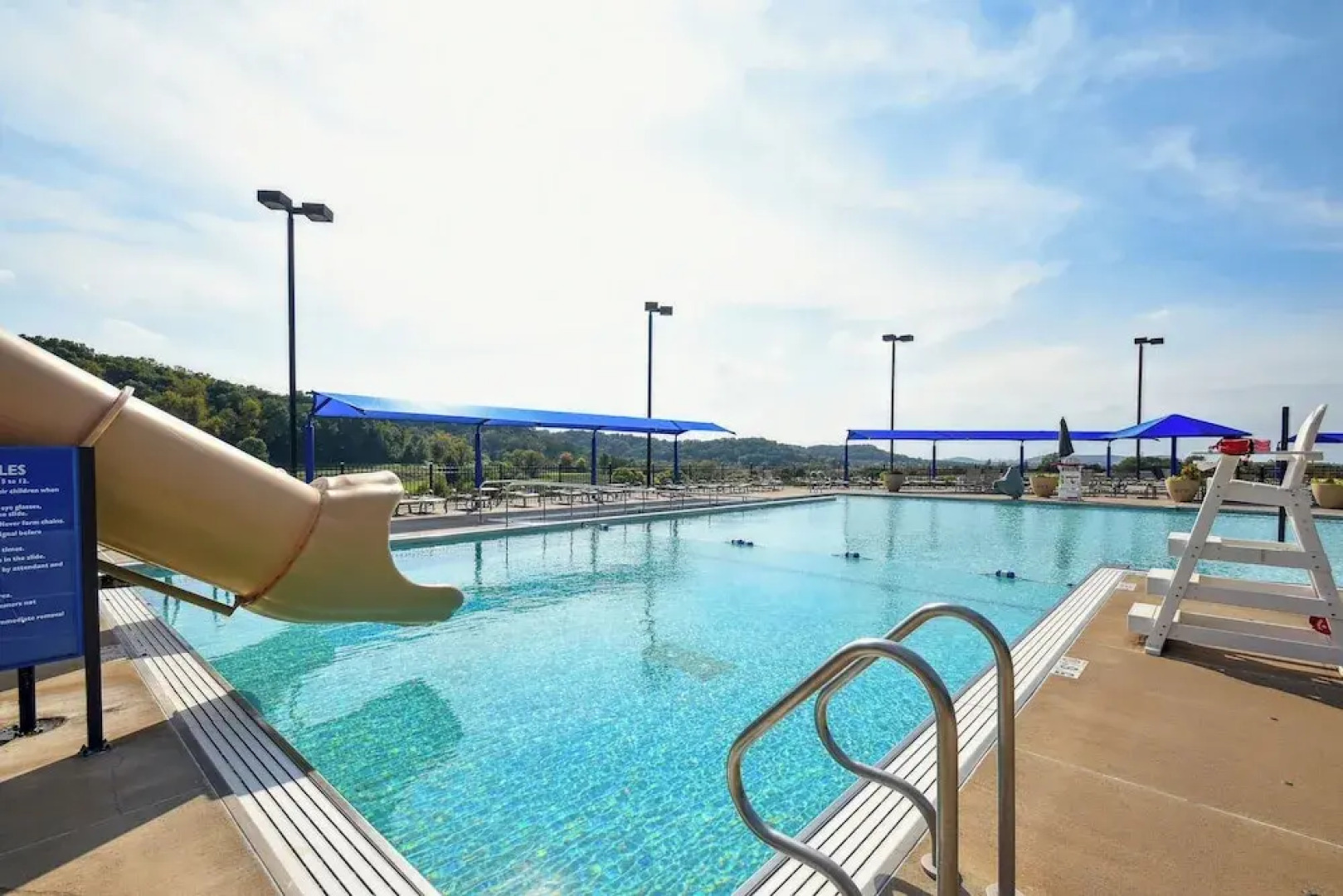 Galena Getaway w/ Hot Tub, Home Theater & More!