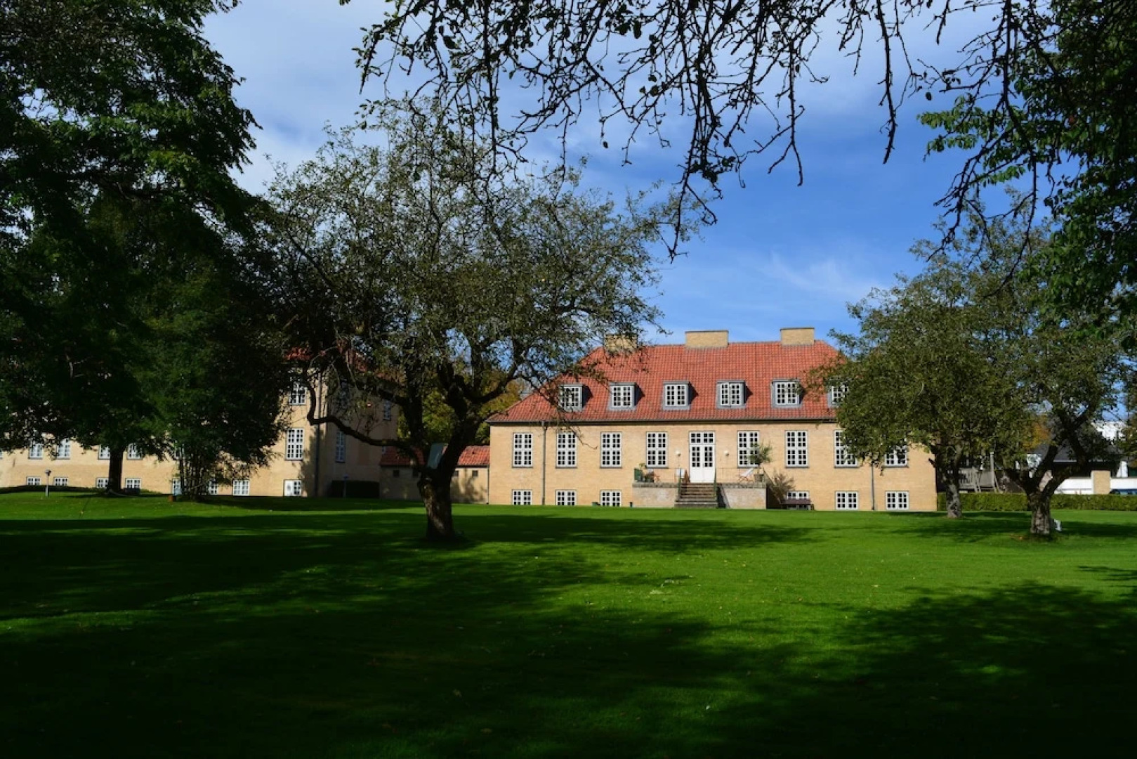 Gem Suites Holiday Apartments