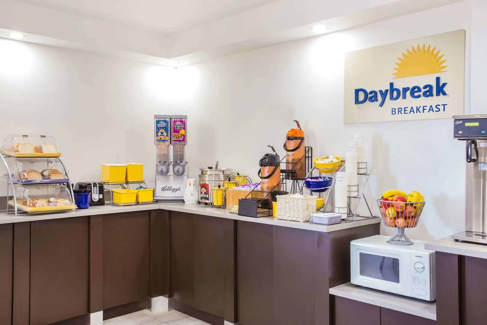 Arya Blu Inn & Suites