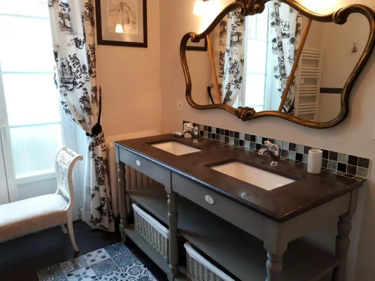 Gîte Rouffignac-Saint-Cernin-de-Reilhac, 6 pièces, 10 personnes - FR-1-616-141