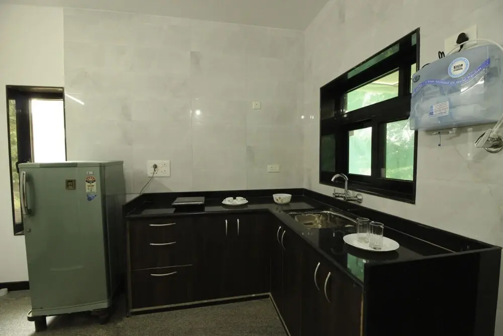 OYO Home 11012 Peaceful 1BHK Nerul