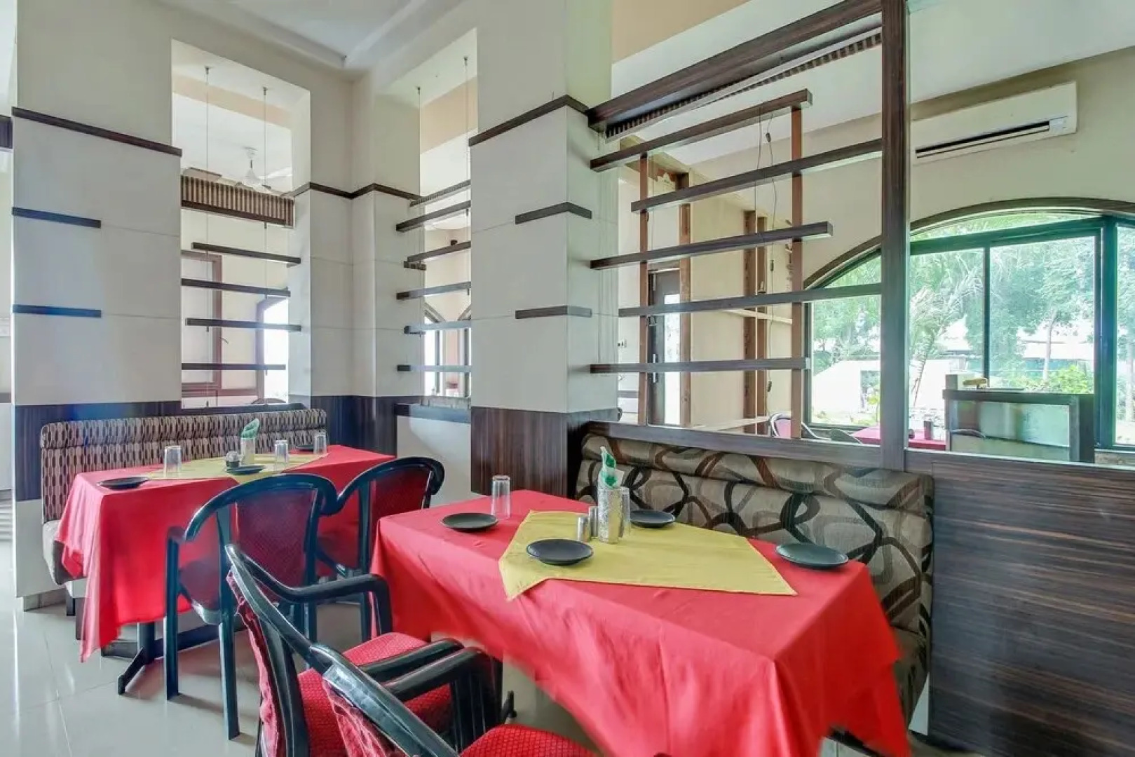 Hotel Residency Park by OYO Rooms