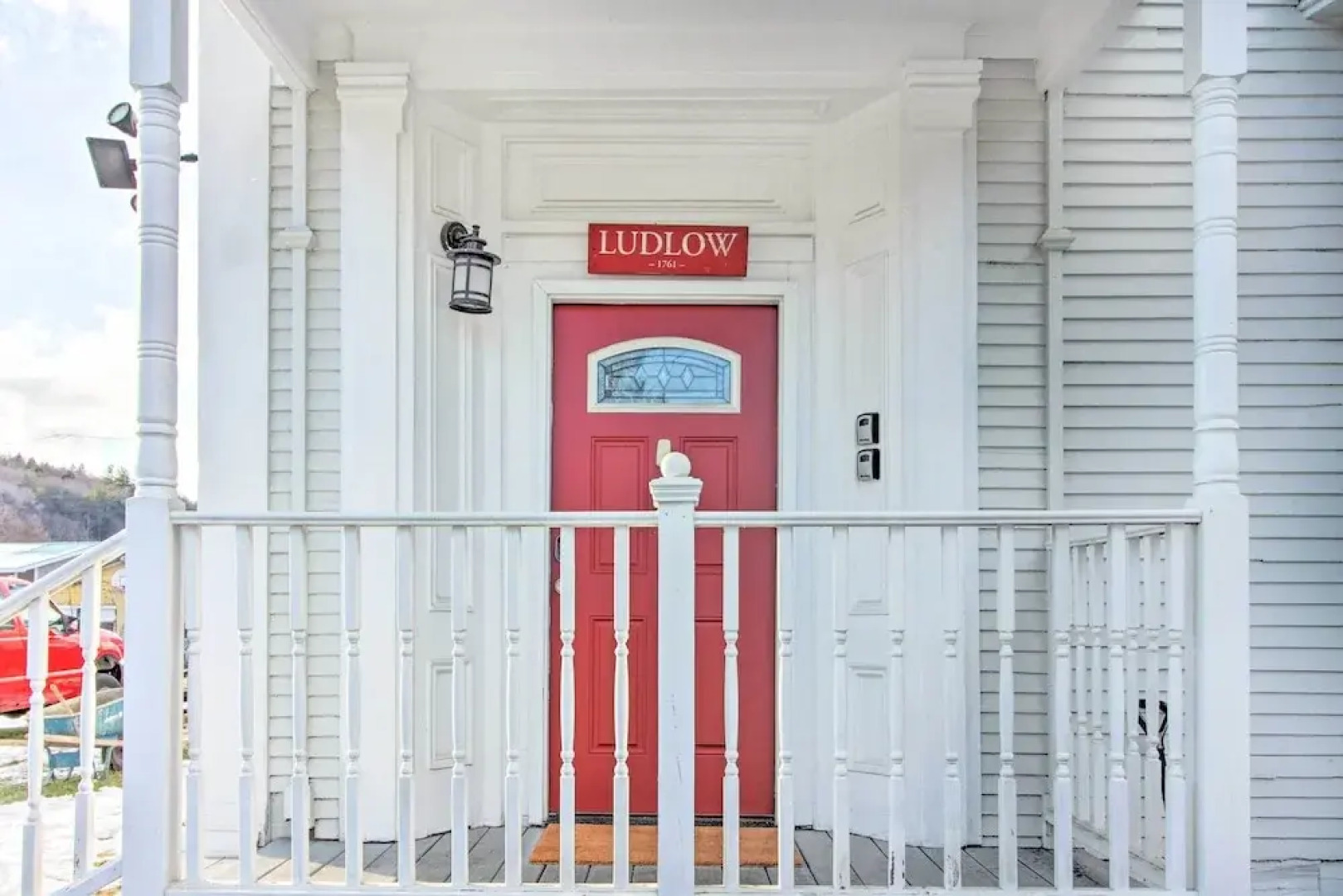 Comfy Ludlow Apartment ~ 3 Mi to Okemo Resort