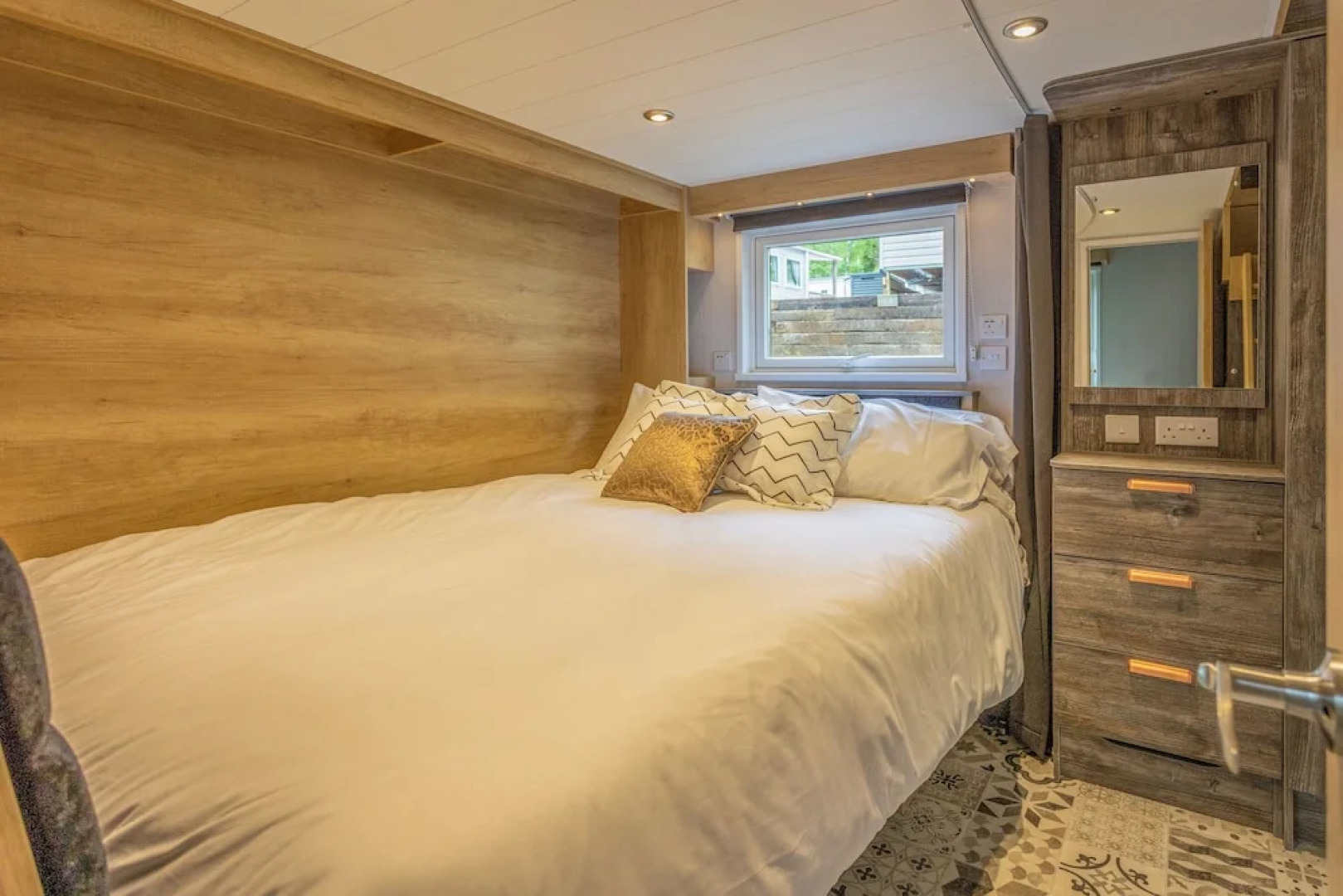 Aberdunant Caravans Direct