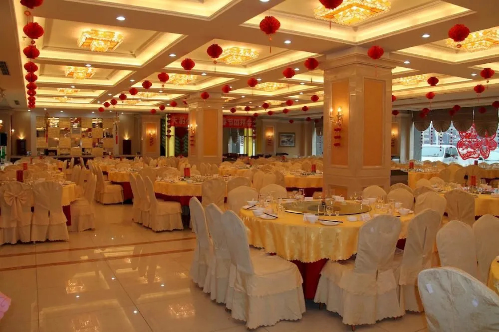 Ningxia Tian Bao Hotel - Yinchuan