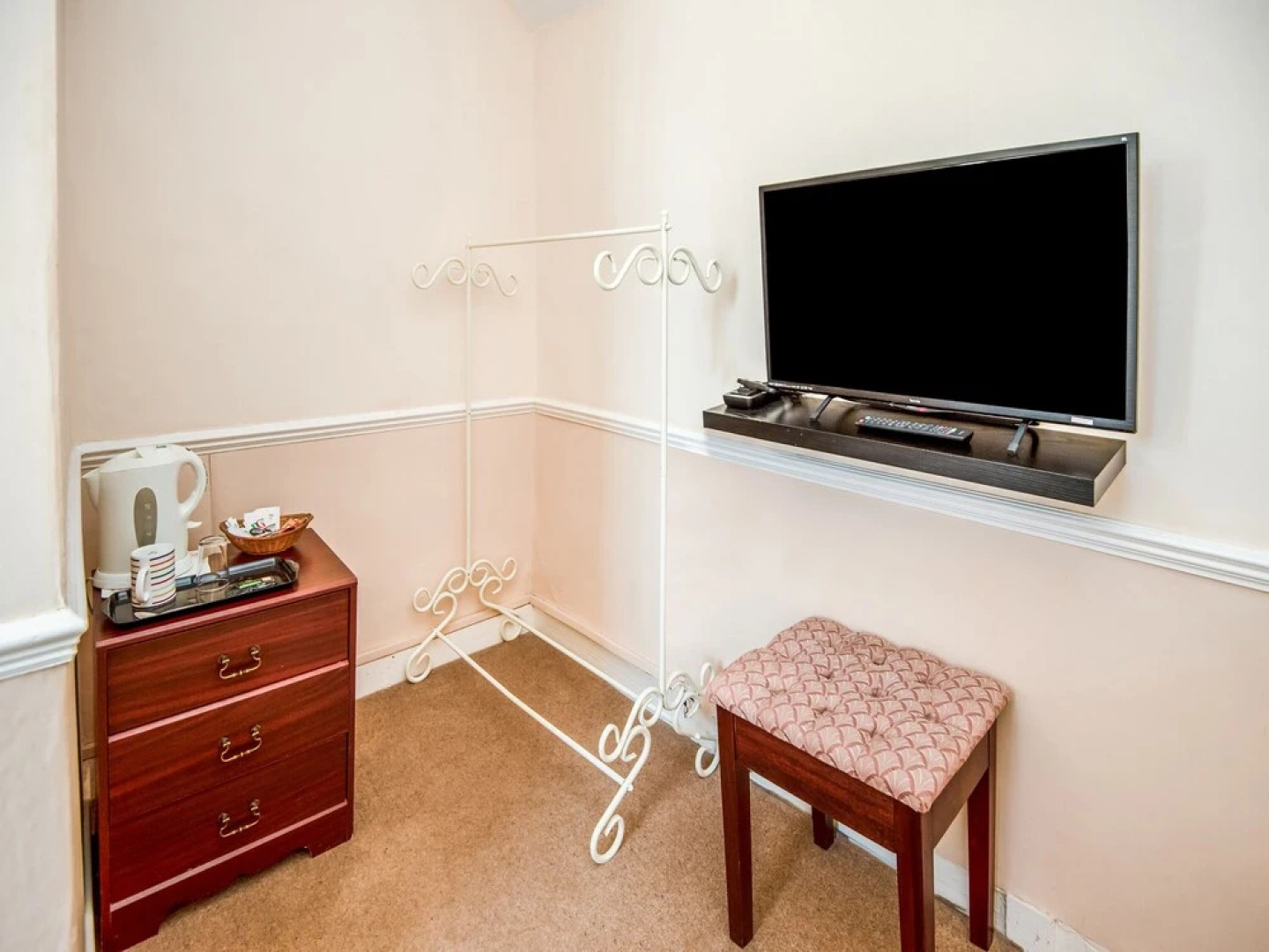 Hardwicke Arms Hotel