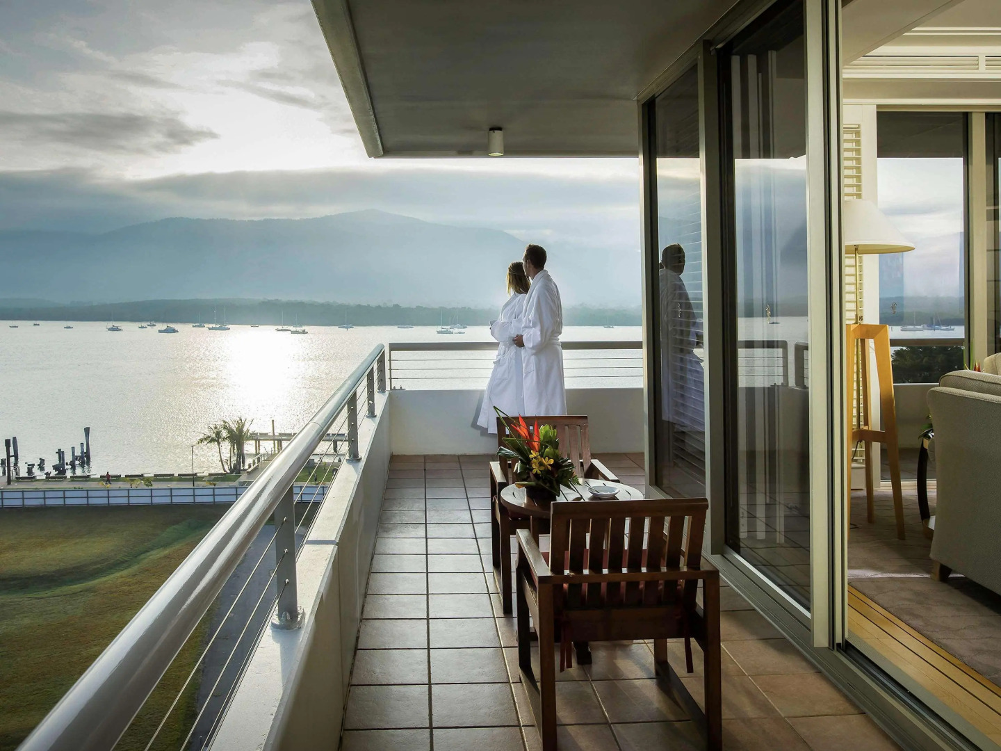 Pullman Reef Hotel Casino