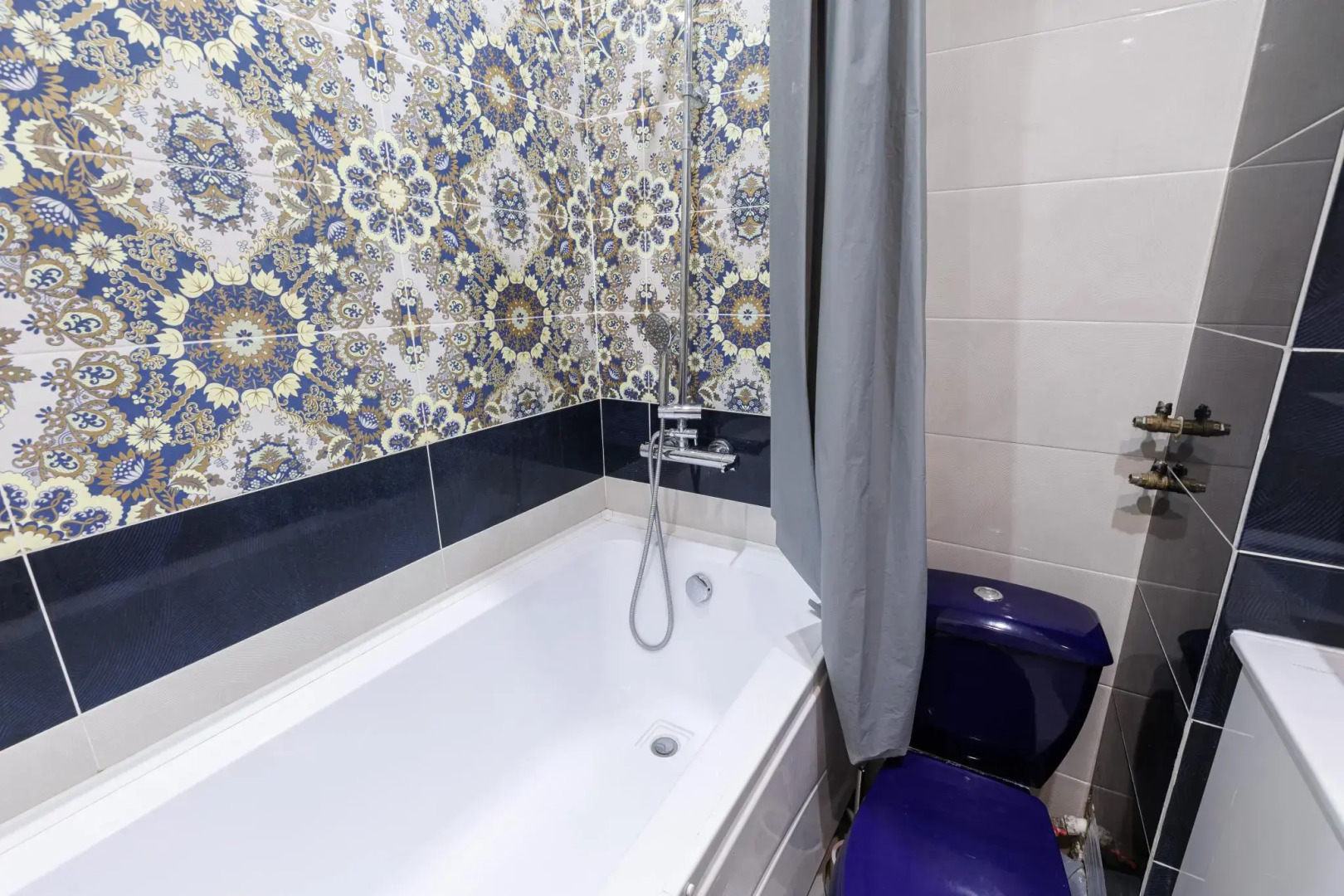 На квартире на улице Курчатова 25/1