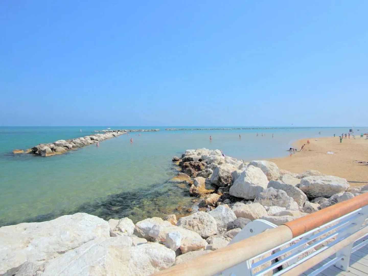 Plush Villa Apartment in Tavullia with Hot Tub