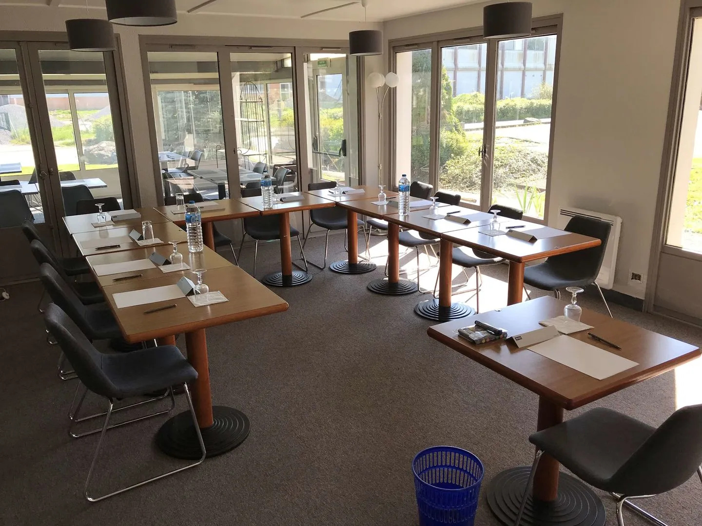 KYRIAD VALENCIENNES SUD – Rouvignies