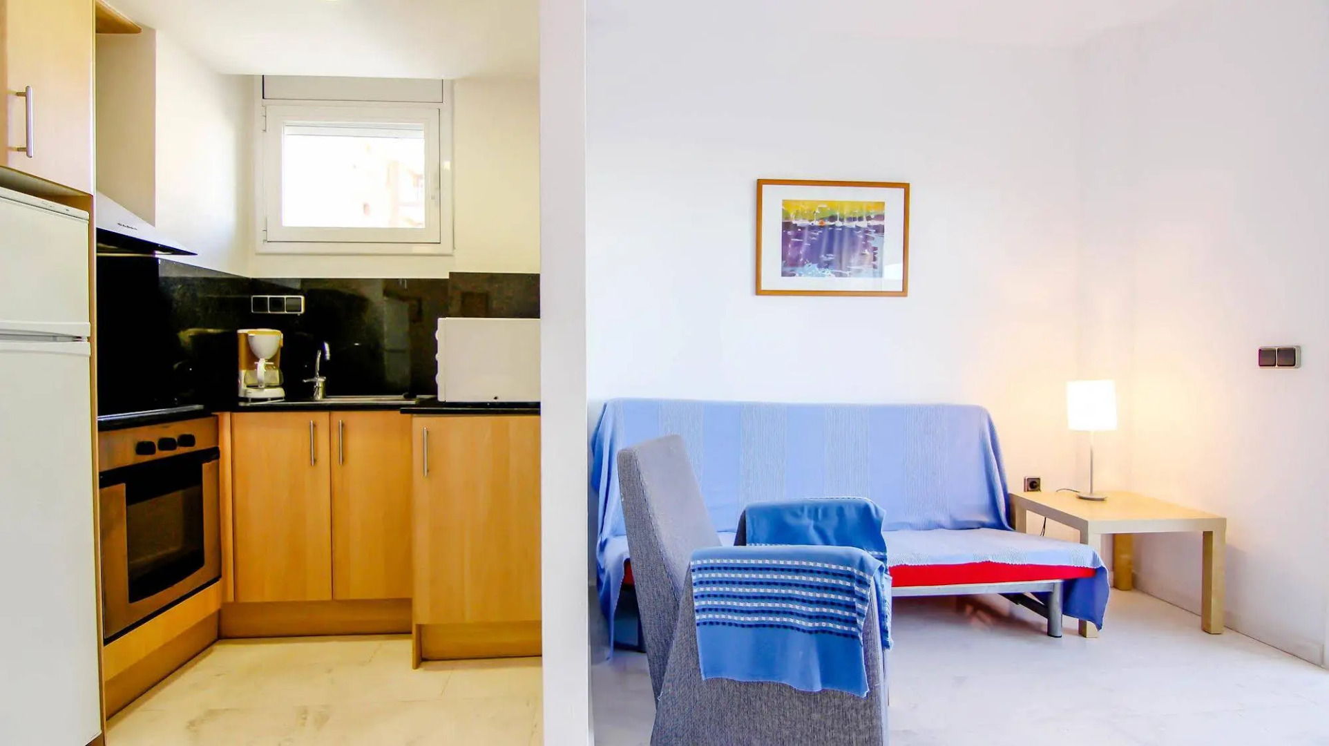 Apartamentos S'abanell Central Park