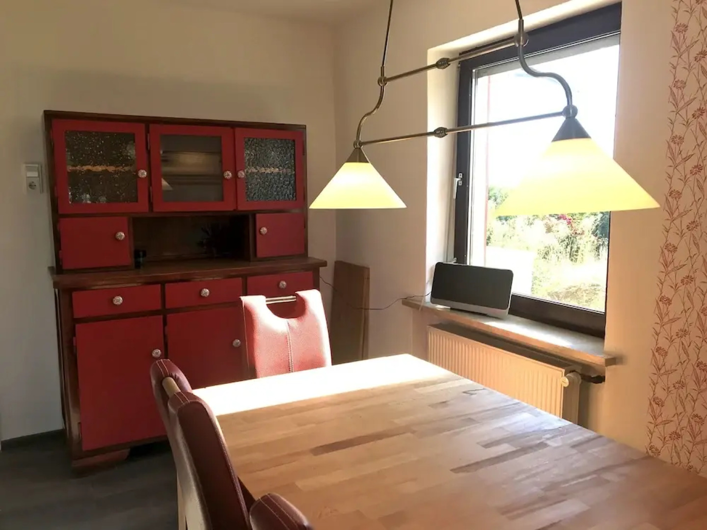 Holiday home with sauna and garden lounge