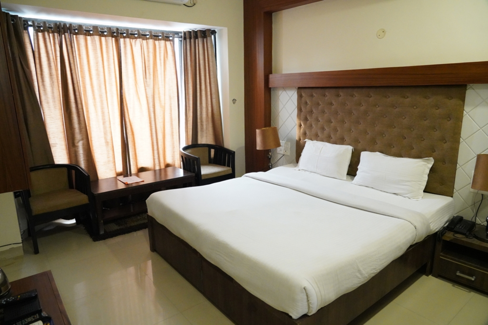 Hotel Mohan Continental