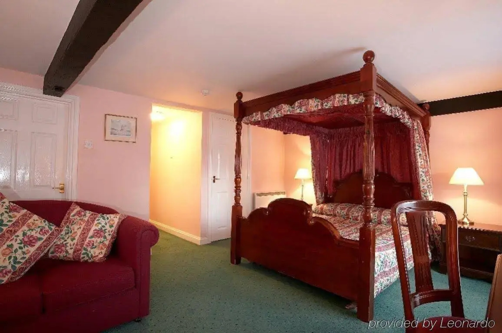 Sleeping Bear Hotel Dorchester