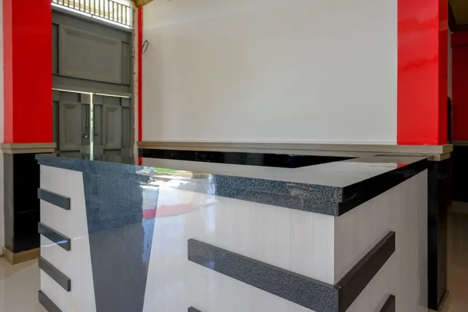 RedDoorz near Betoambari Airport Bau Bau