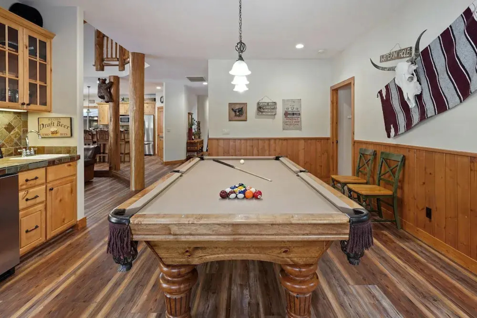 11 Vine Maple 5 Bedroom Home by RedAwning