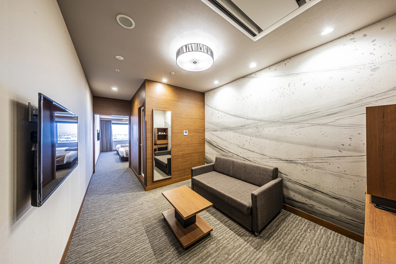 Oriental Suites Airport Osaka Rinku