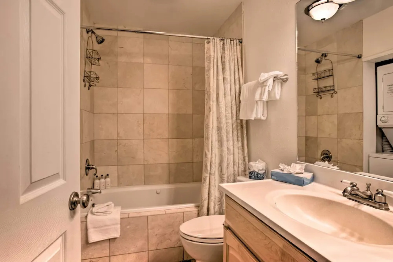 Skier's Dream: Upscale Condo By Teton Village!