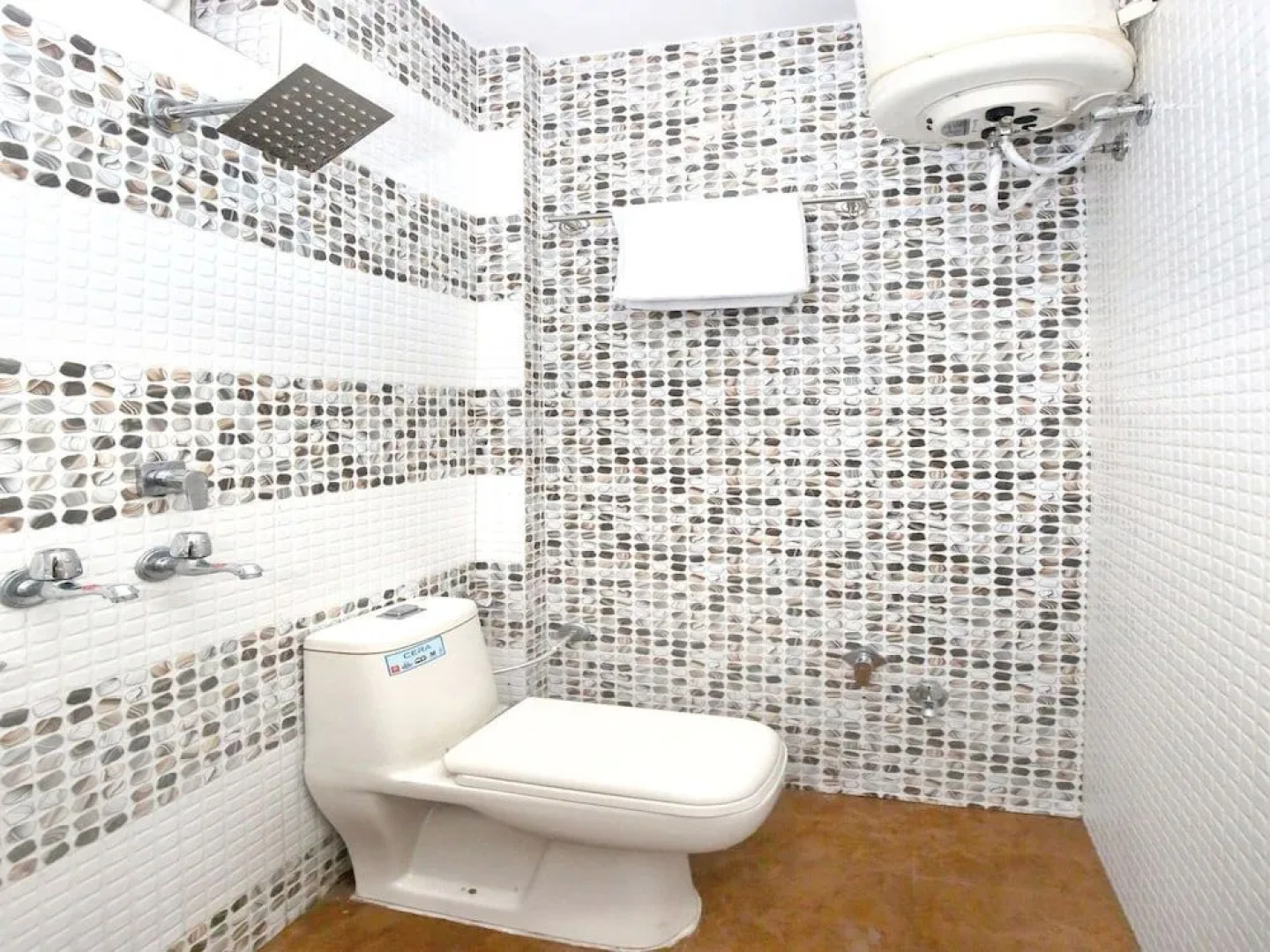 OYO 9674 Hotel Oberoi