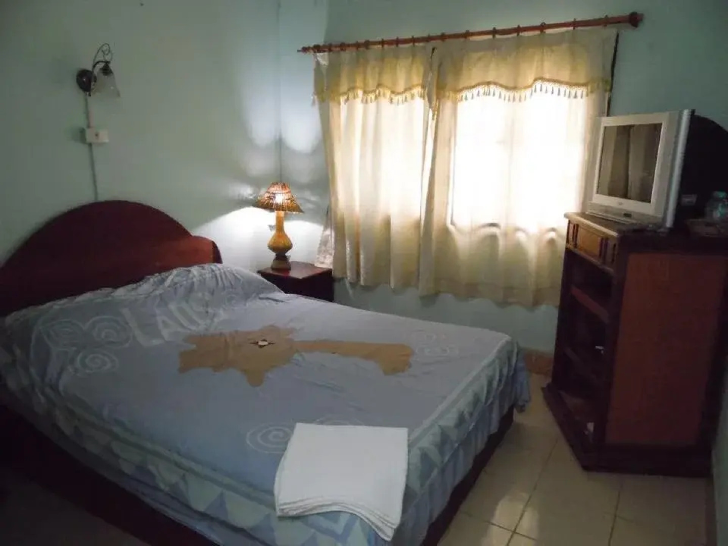 White Orchid Guesthouse