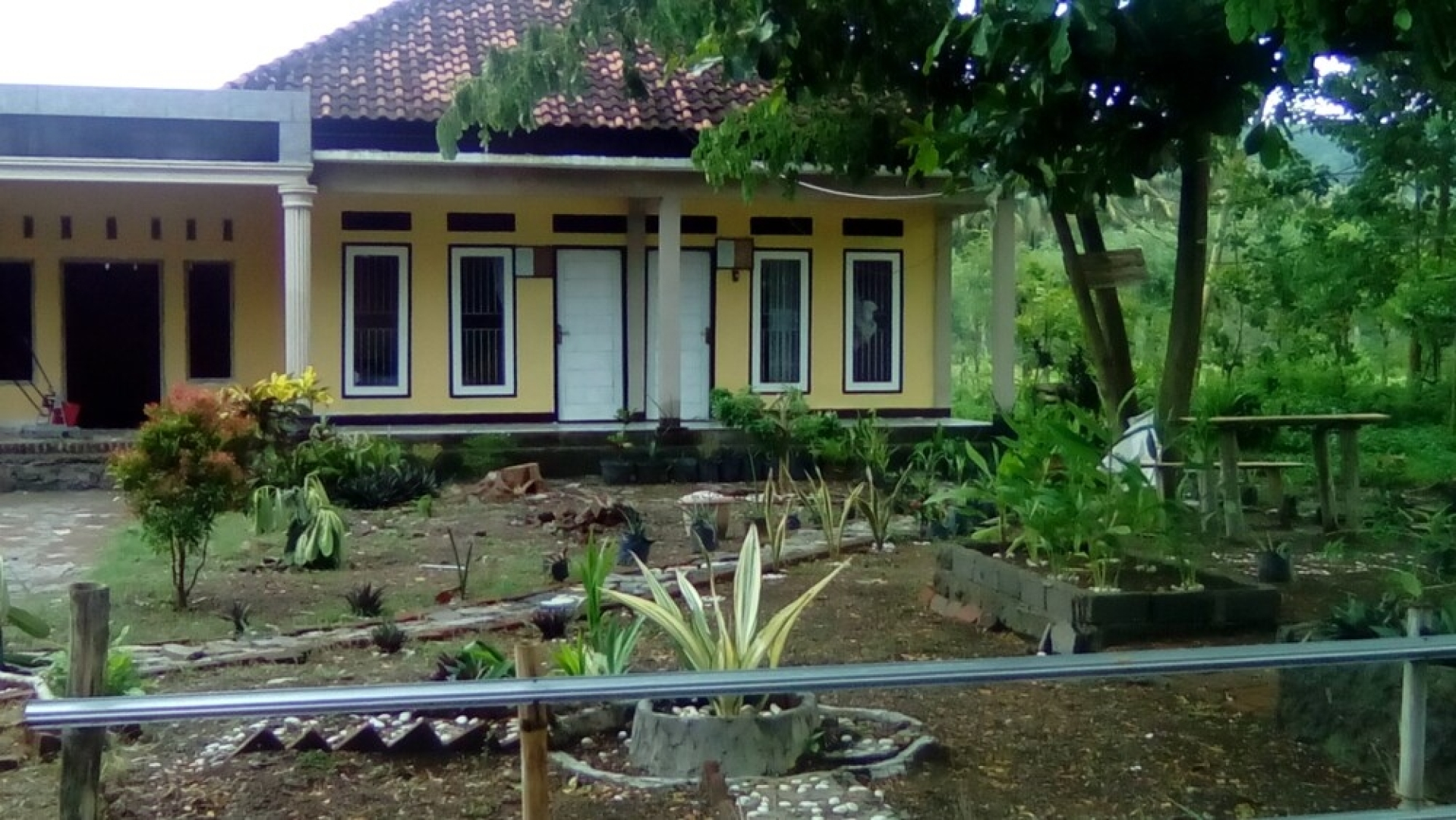 E-dotel Anjani Homestay