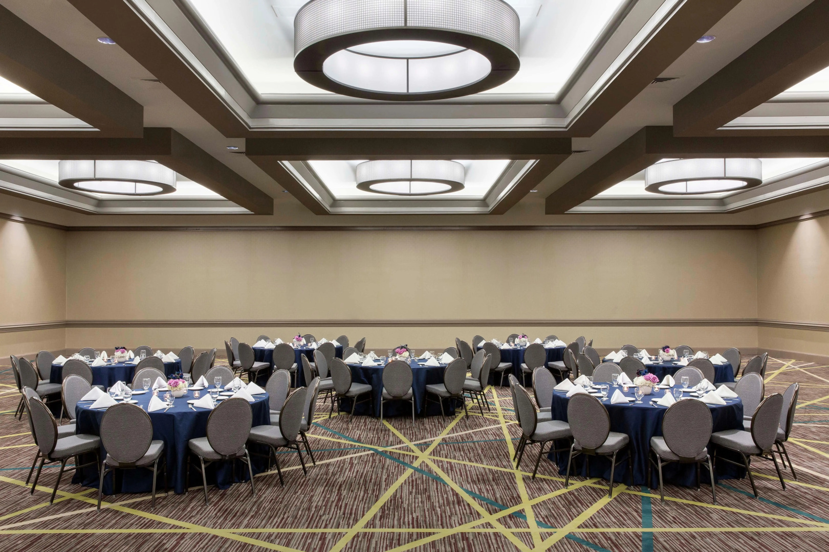 Отель Peachtree Midtown Atlanta