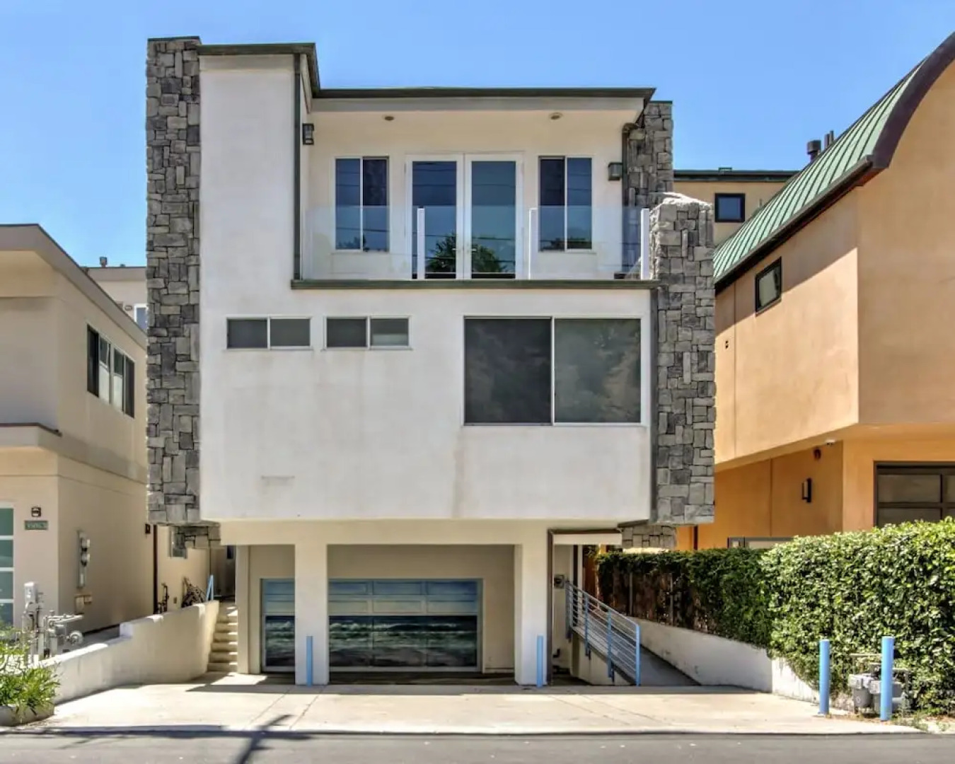 35061 Beach Rd Duplex