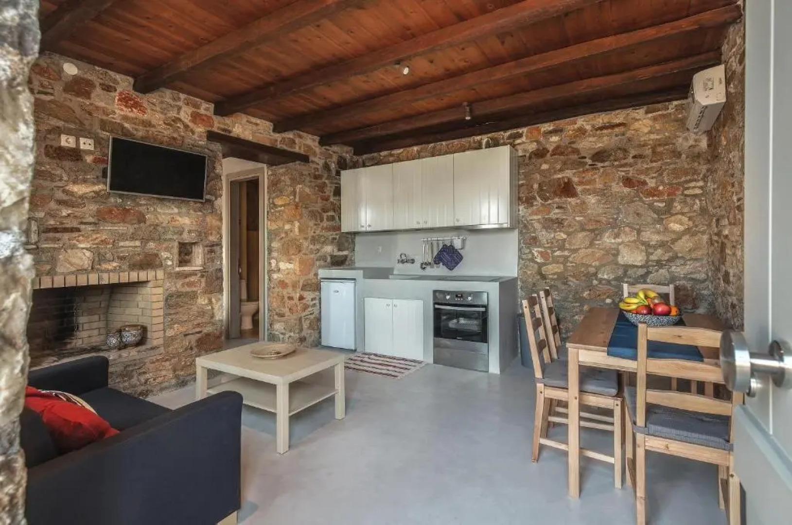 Avrofilito Syros Houses