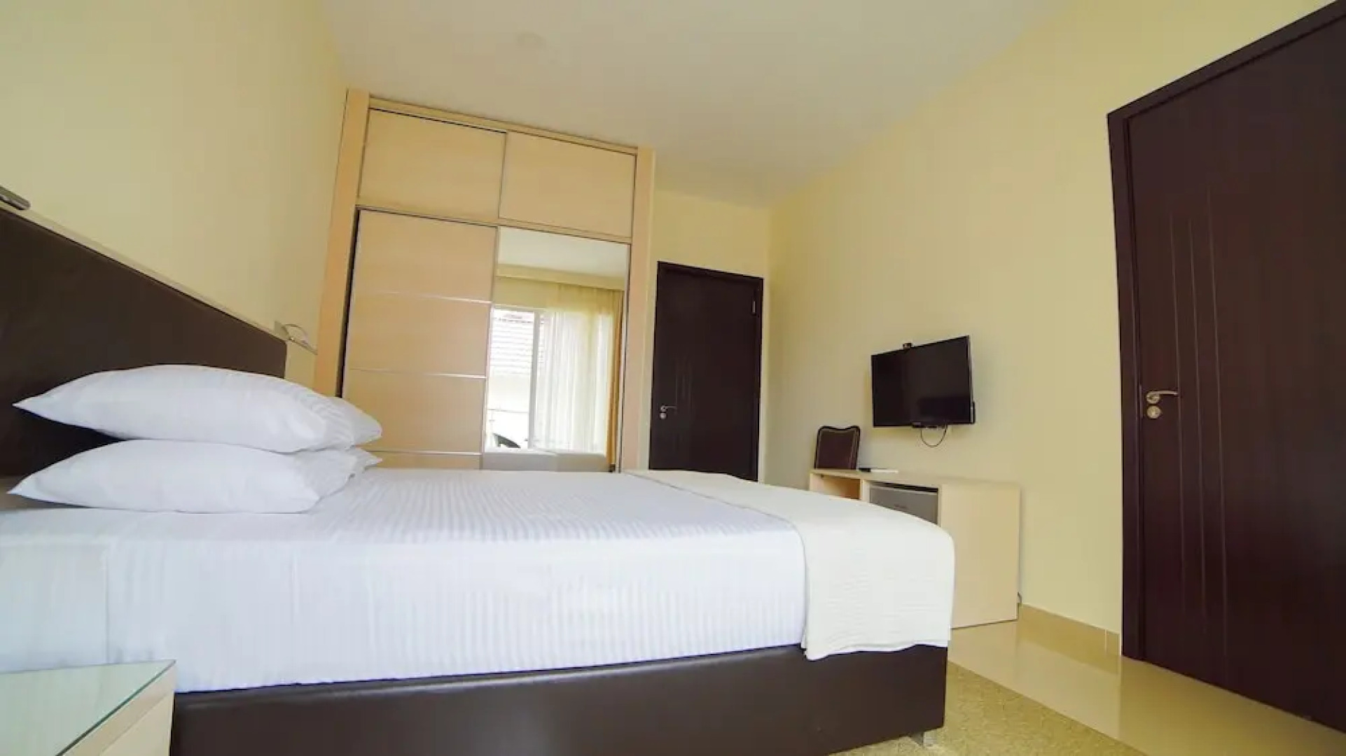 Пляжный клуб «Кобулети»