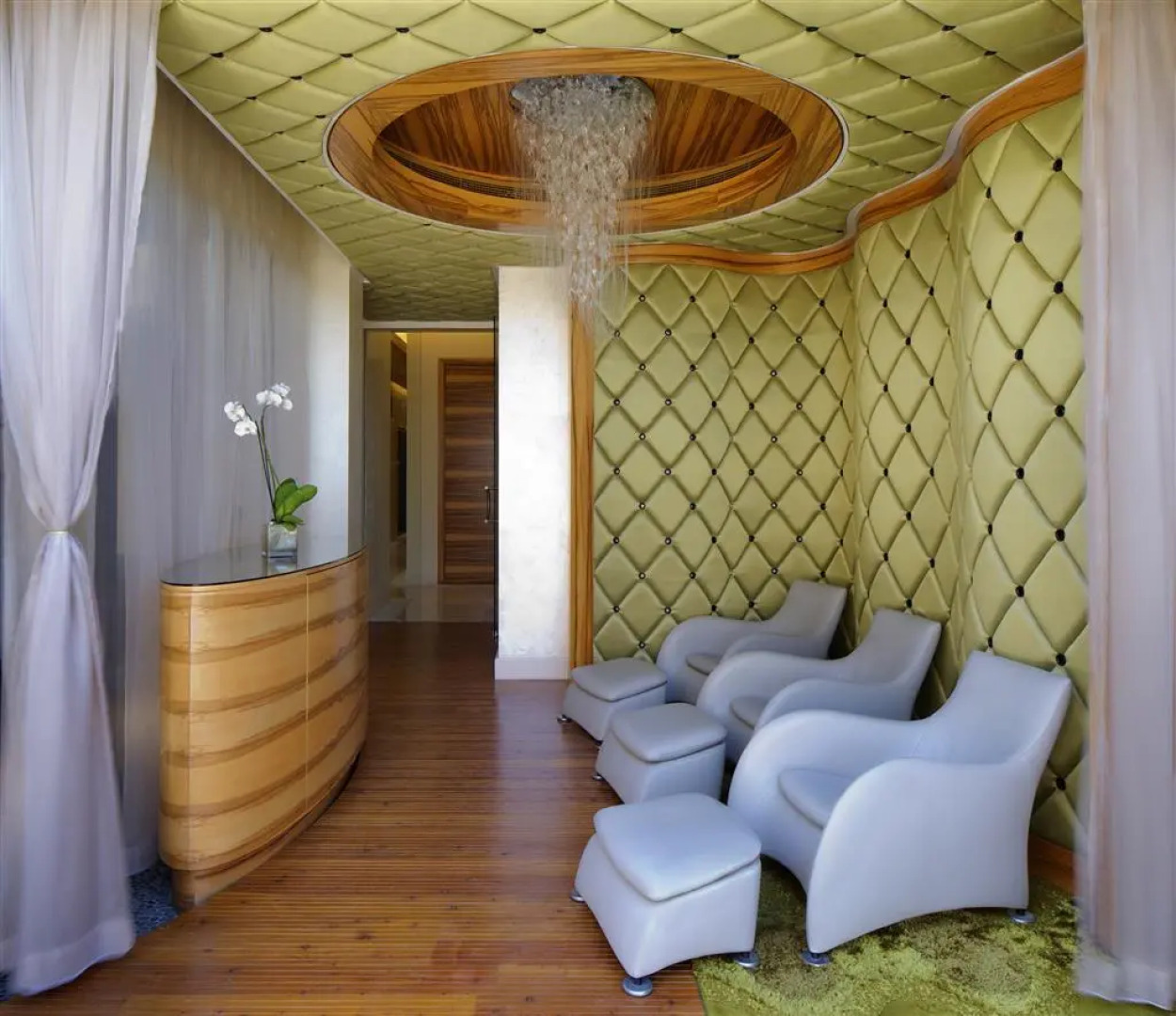 VOGO Abu Dhabi Golf Resort & Spa